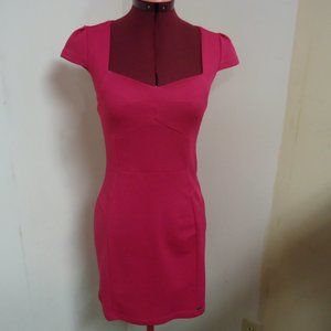 Numoco Size Small Deep Pink Empire Fit Mini Dress